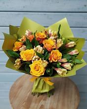 Букет цветов из:  Альстромерии и Розы #REPLACE_PRED# Борзе