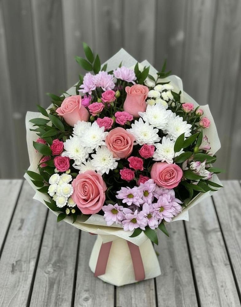 Букет цветов из: Альстромерии, Гвоздики, Розы и Хризантемы в Борзе