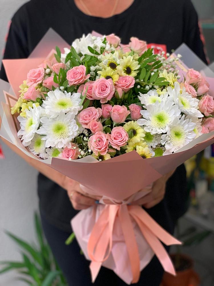 Букет цветов из: Розы и Хризантемы в Борзе