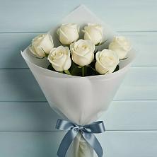 Букет 7 Белых роз Эдлесс Лав в Борзе