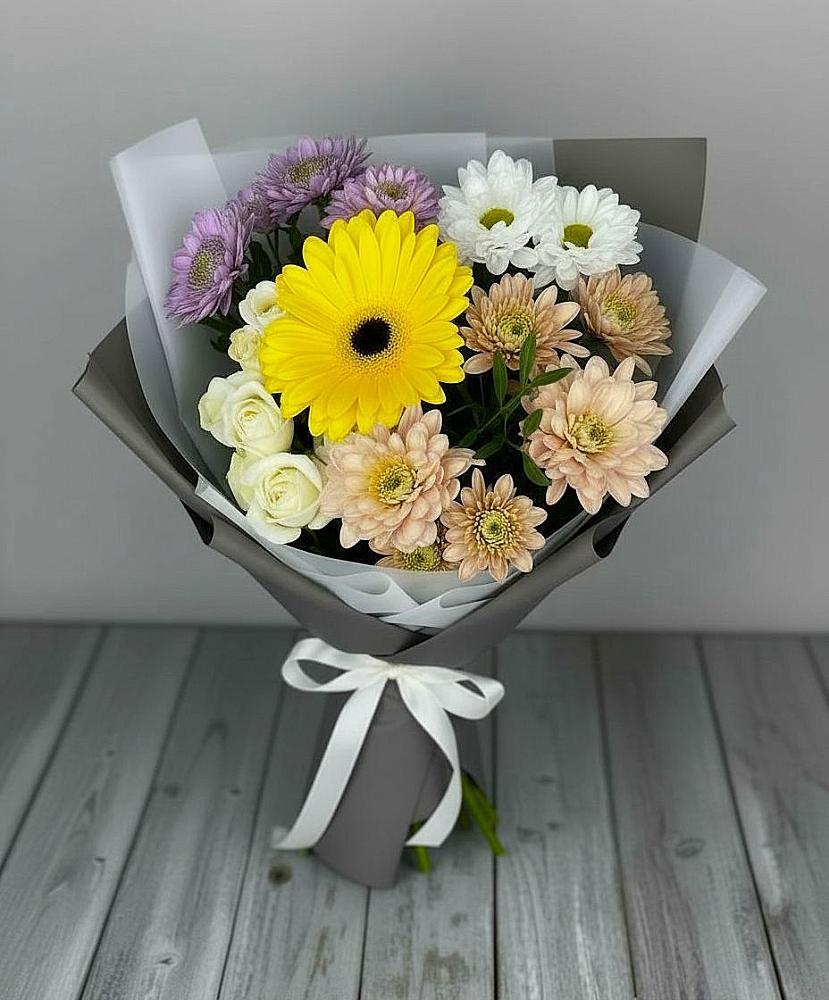 Букет цветов из: Розы, Герберы и Хризантемы в Борзе