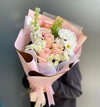 Букет цветов из:  Хризантемы и Розы в Борзе