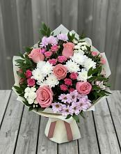 Букет цветов из:  Альстромерии, Гвоздики, Розы и Хризантемы в Борзе