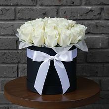 Цветочная композиция из Розы в шляпной коробке в Борзе